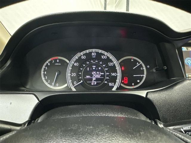 Photo of 2014 Champagne Frost Pearl Honda Accord