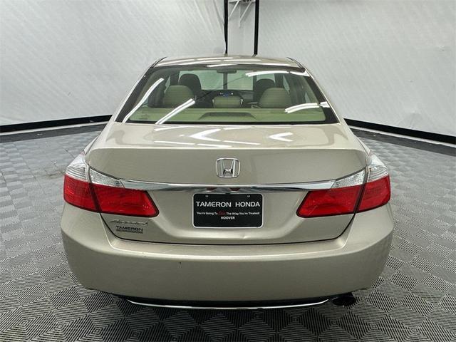 Photo of 2014 Champagne Frost Pearl Honda Accord