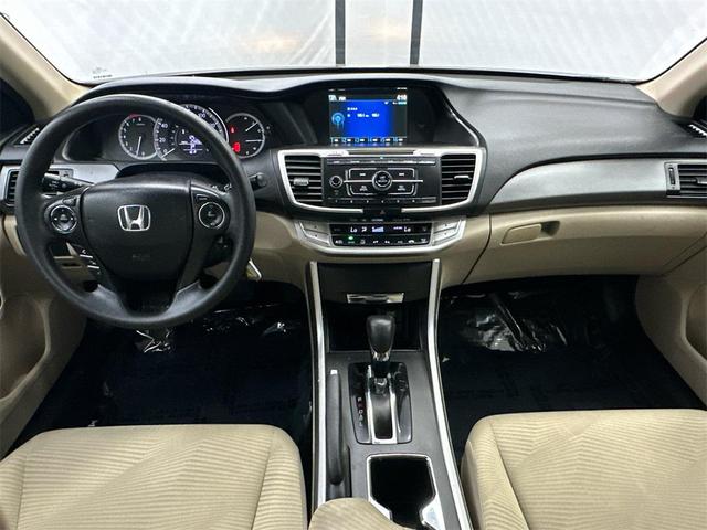 Photo of 2014 Champagne Frost Pearl Honda Accord