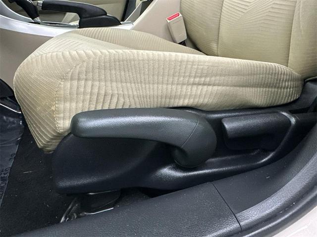 Photo of 2014 Champagne Frost Pearl Honda Accord