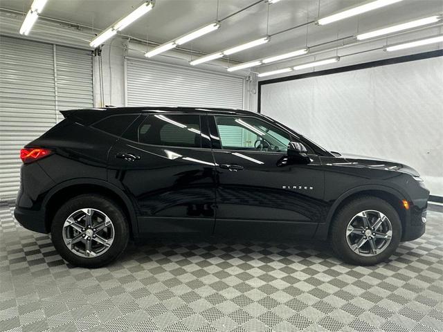 Photo of 2024 Black Chevrolet Blazer