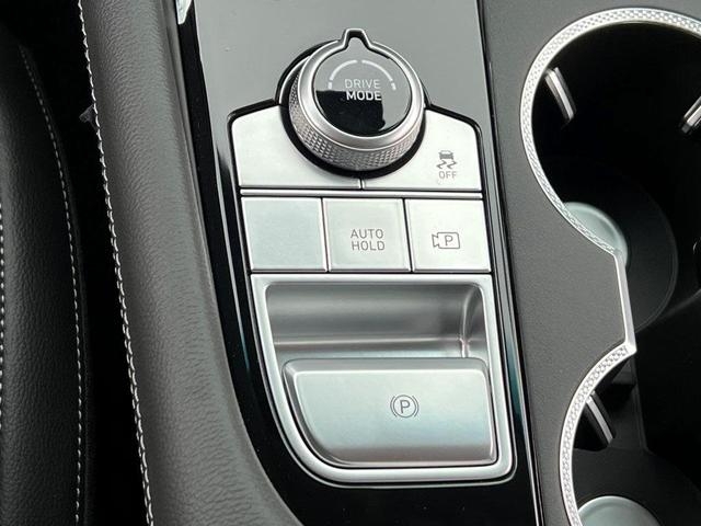 Photo of 2026 Silver Genesis G70