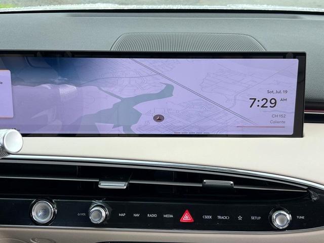 Photo of 2026 Alta White Genesis GV70