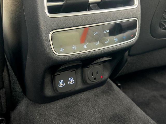 Photo of 2026 Capri Blue Genesis GV70
