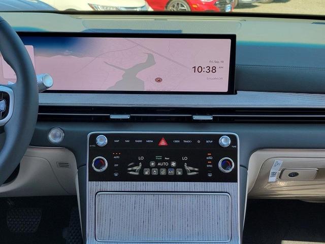 Photo of 2026 Alta White Genesis GV80