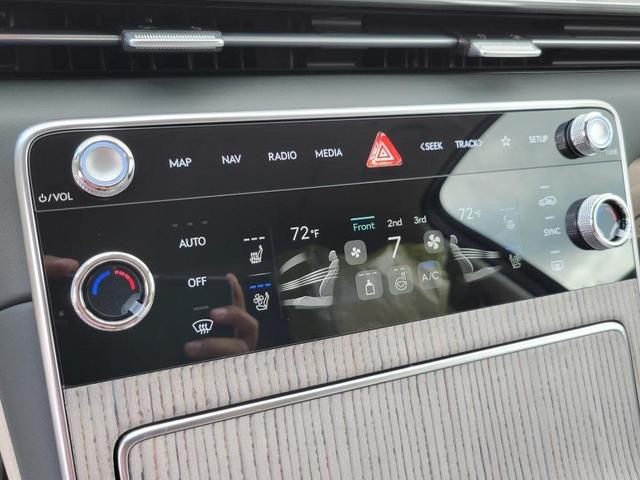 Photo of 2026 Green Genesis GV80