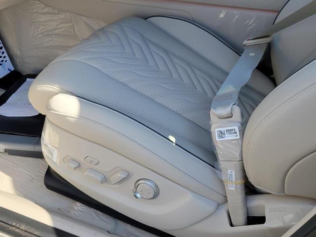 Photo of 2026 Blue Genesis G80