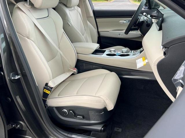 Photo of 2026 Gray Genesis GV70