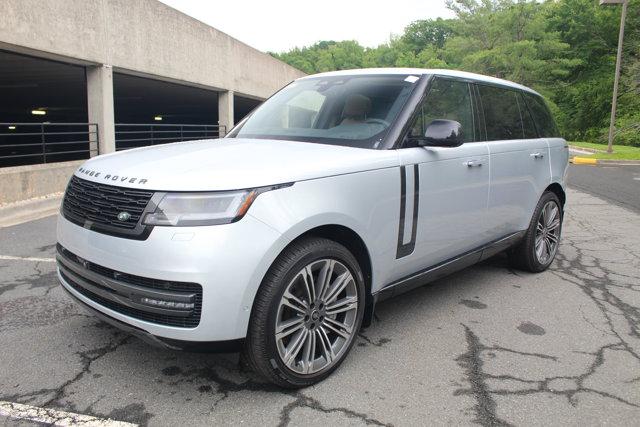 Photo of 2025 Hakuba Silver Metallic Land Rover Range Rover