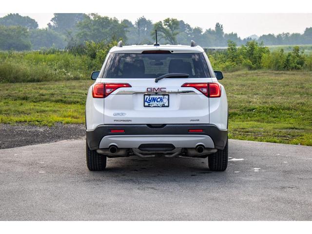 Photo of 2018 White Frost Tricoat GMC Acadia
