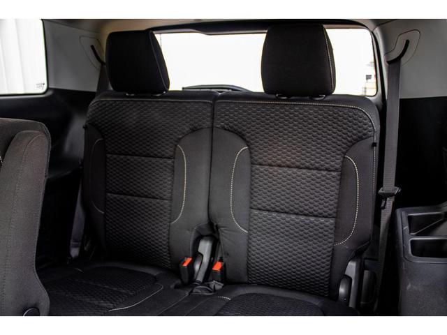 Photo of 2018 White Frost Tricoat GMC Acadia