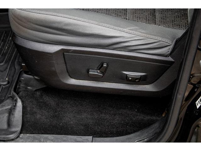 Photo of 2014 Black Clearcoat RAM 1500