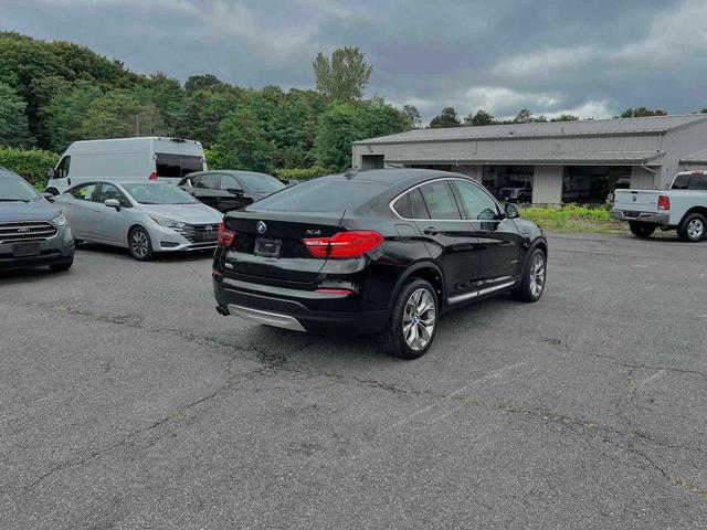 Photo of 2017 Black Sapphire Metallic BMW X4