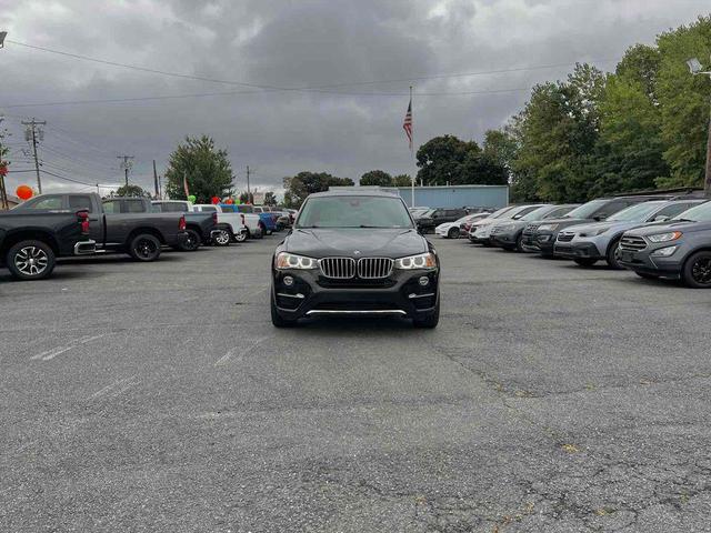 Photo of 2017 Black Sapphire Metallic BMW X4