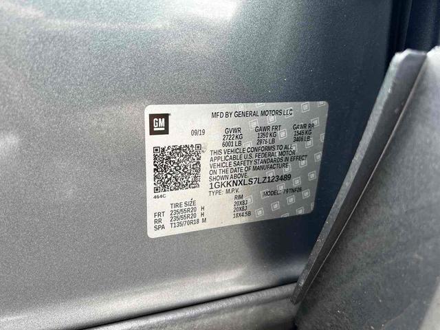Photo of 2020 Satin Steel Metallic GMC Acadia