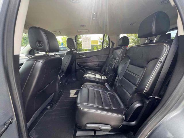 Photo of 2020 Satin Steel Metallic GMC Acadia