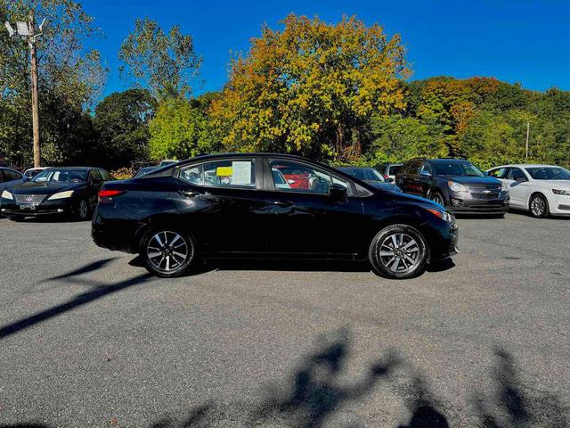 Photo of 2021 Super Black Nissan Versa