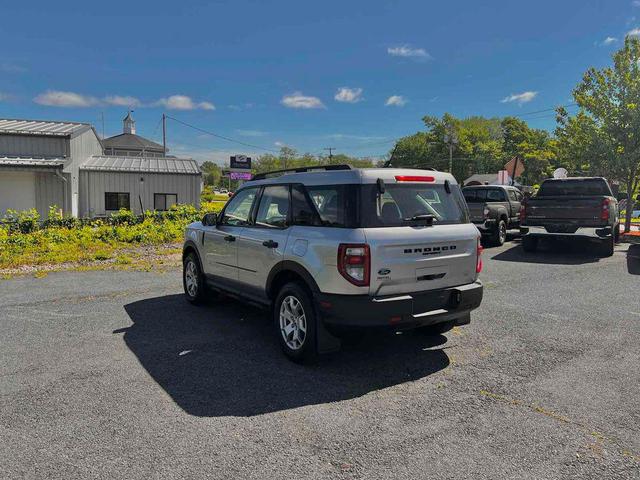 Photo of 2021 Iconic Silver Metallic Ford Bronco Sport