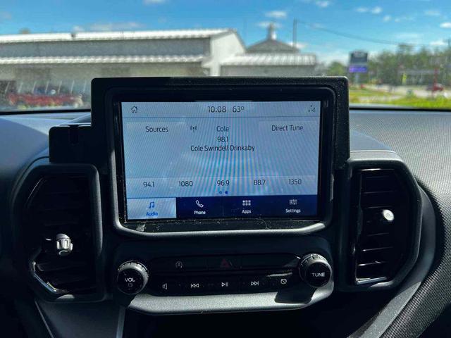 Photo of 2021 Iconic Silver Metallic Ford Bronco Sport