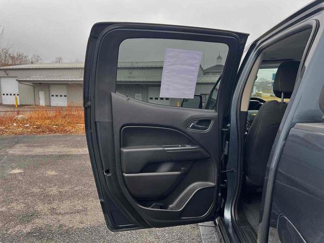 Photo of 2020 Shadow Gray Metallic Chevrolet Colorado
