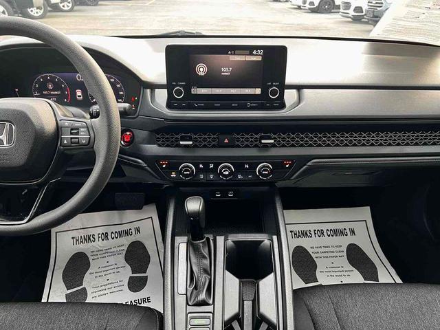 Photo of 2023 Platinum White Pearl Honda Accord