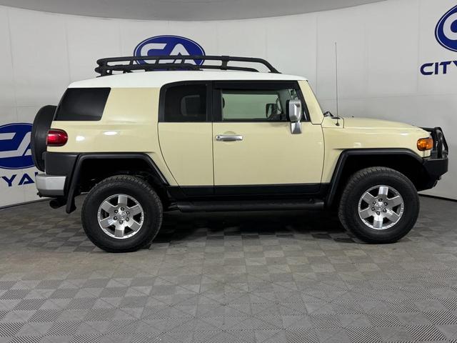 Photo of 2008 Sandstorm Toyota FJ Cruiser
