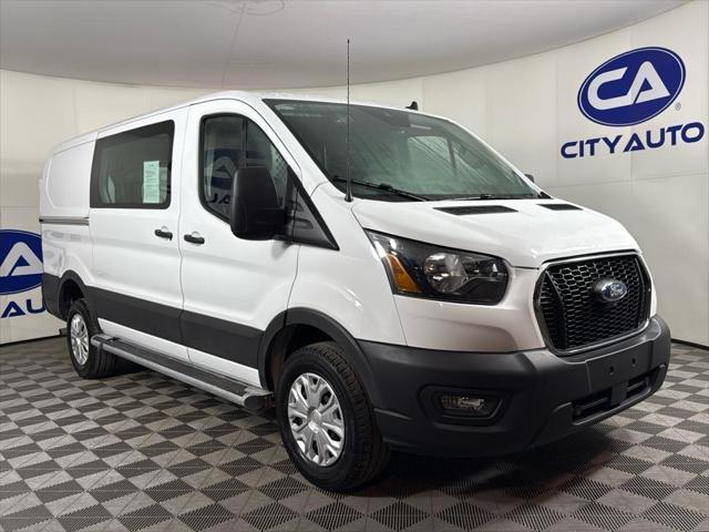 2023 Ford Transit-250