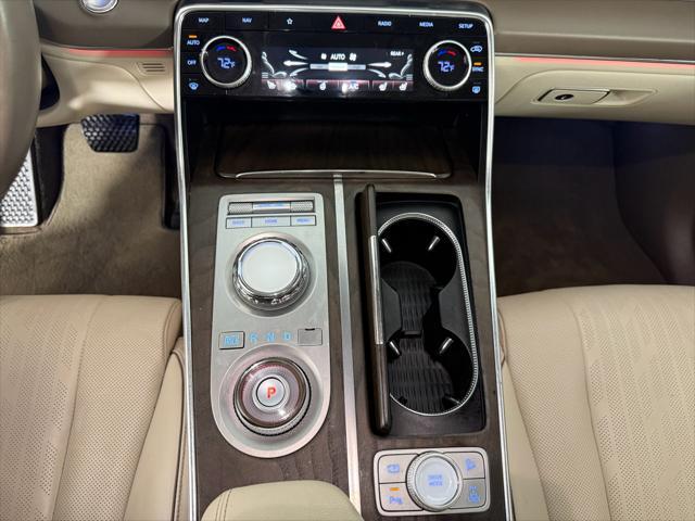 Photo of 2023 Himalayan Gray Genesis GV80