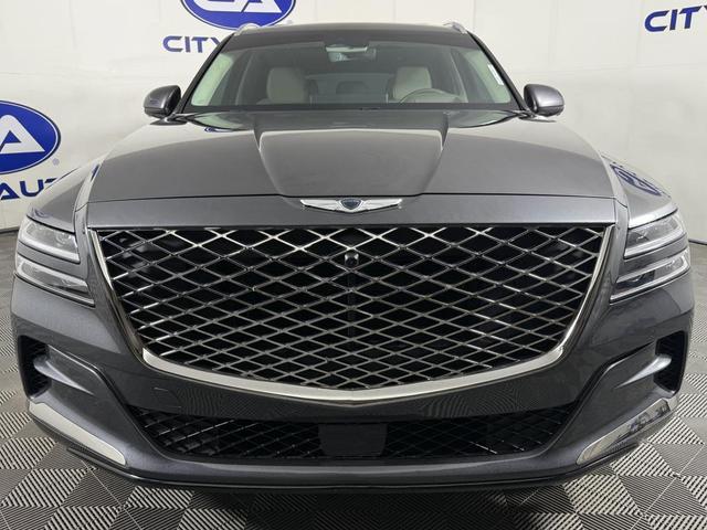 Photo of 2023 Himalayan Gray Genesis GV80