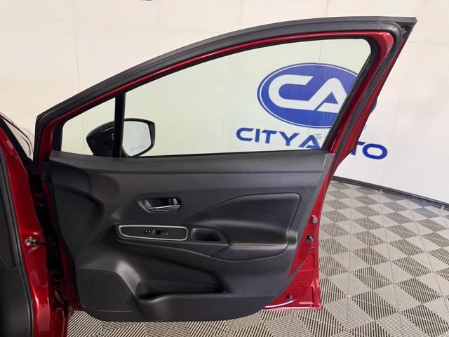 Photo of 2021 Scarlet Ember Pearl Metallic Nissan Versa