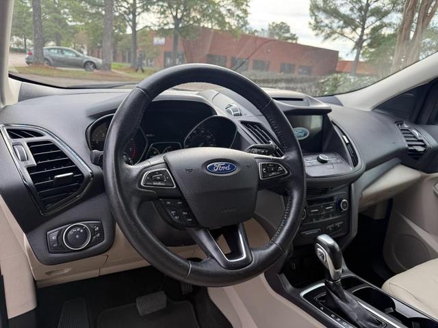 Photo of 2018 Magnetic Metallic Ford Escape