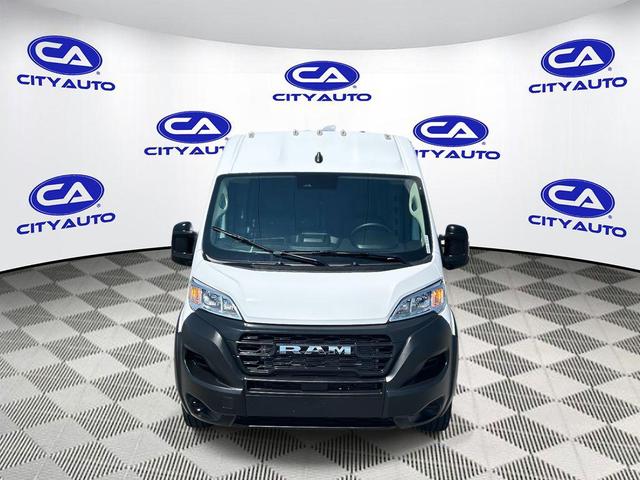 Photo of 2025 Bright White Clearcoat RAM ProMaster 2500