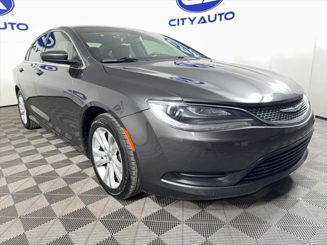 2016 Chrysler 200