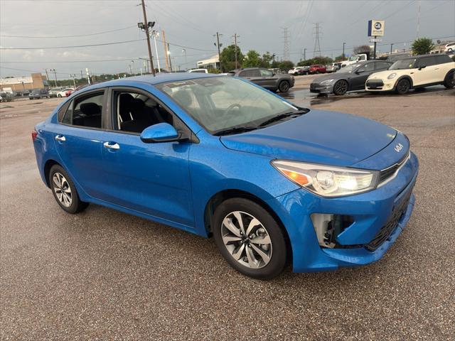 2023 Kia RIO