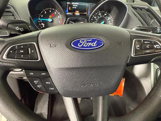 Photo of 2018 White Gold Metallic Ford Escape