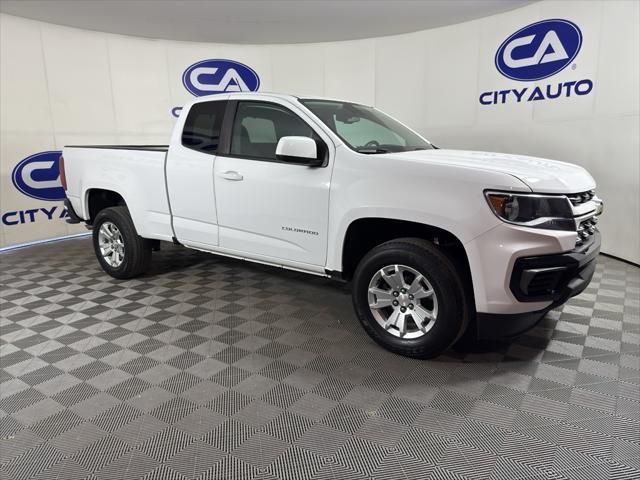 Photo of 2022 Summit White Chevrolet Colorado