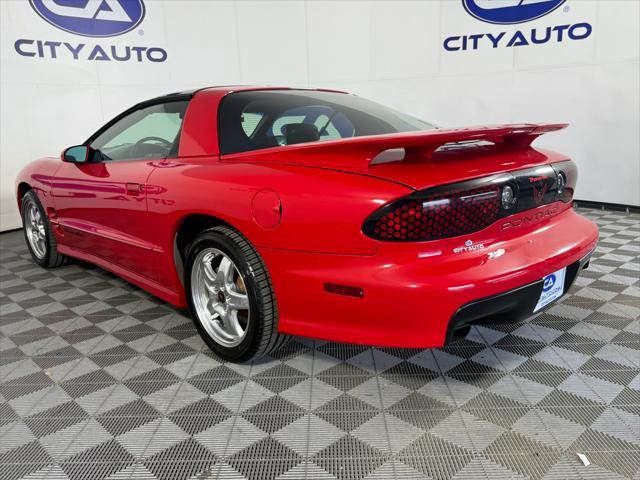 Photo of 1998 Bright Red Pontiac Firebird