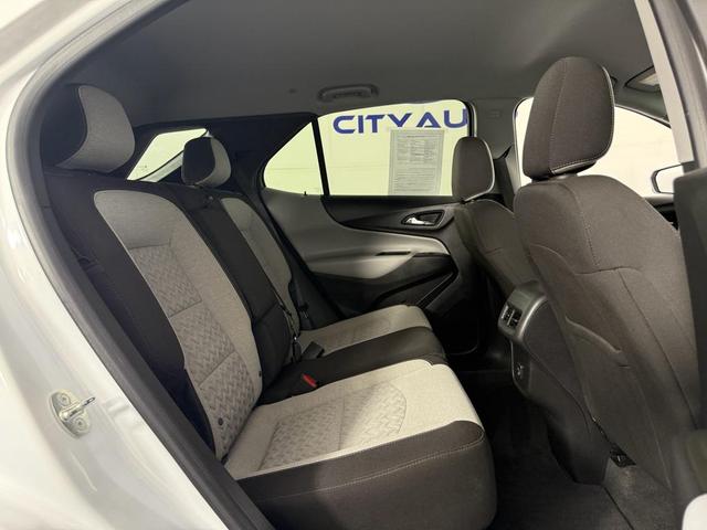 Photo of 2023 Summit White Chevrolet Equinox