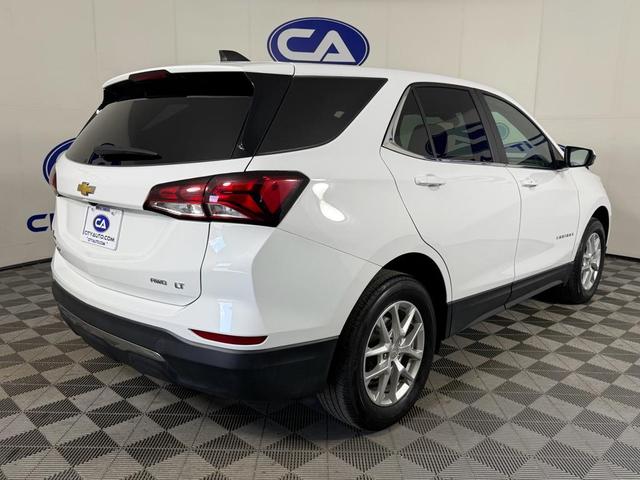 Photo of 2023 Summit White Chevrolet Equinox