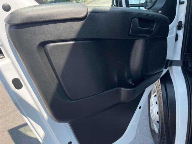 Photo of 2023 Bright White Clearcoat RAM ProMaster 3500