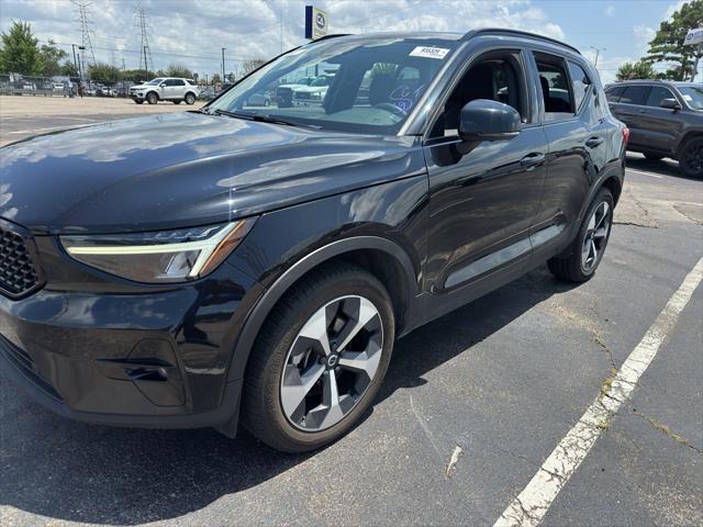 2023 Volvo XC40
