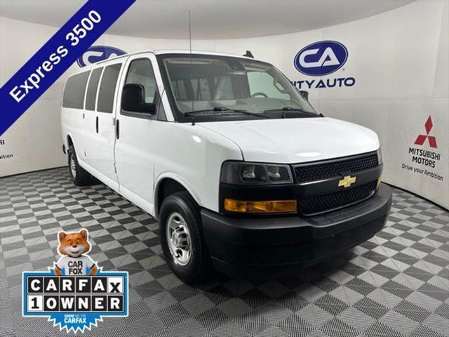 2023 Chevrolet Express 3500