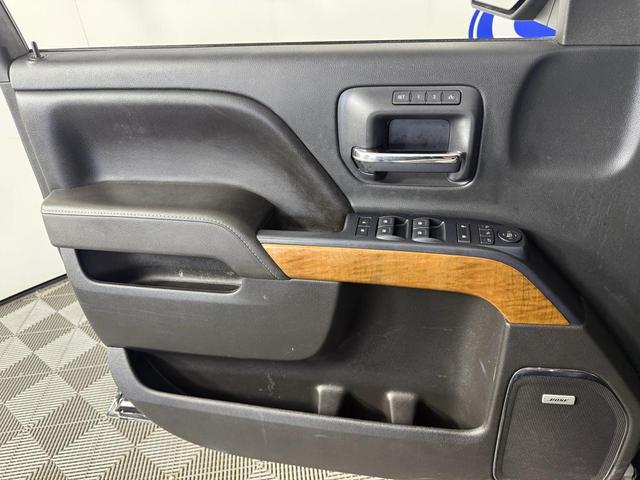 Photo of 2017 Black Chevrolet Silverado 1500