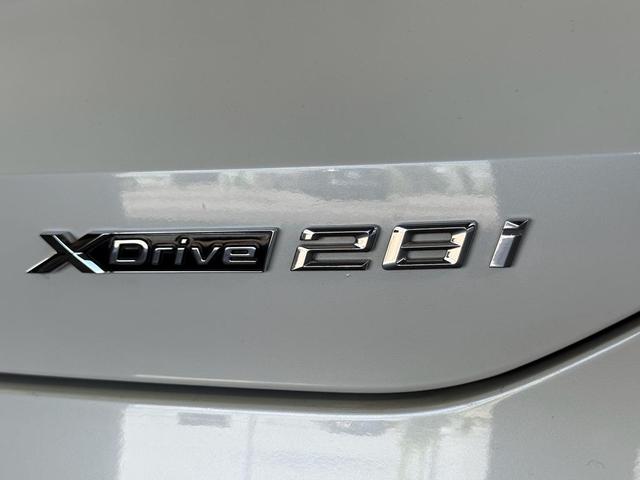 Photo of 2021 Mineral White Metallic BMW X2