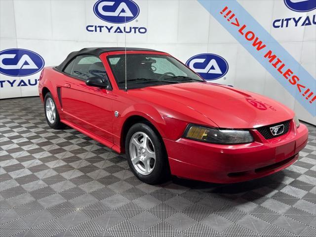 2004 Ford Mustang