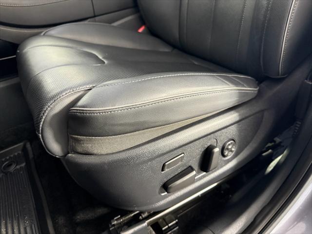 Photo of 2021 Lagoon Blue Hyundai SANTA FE
