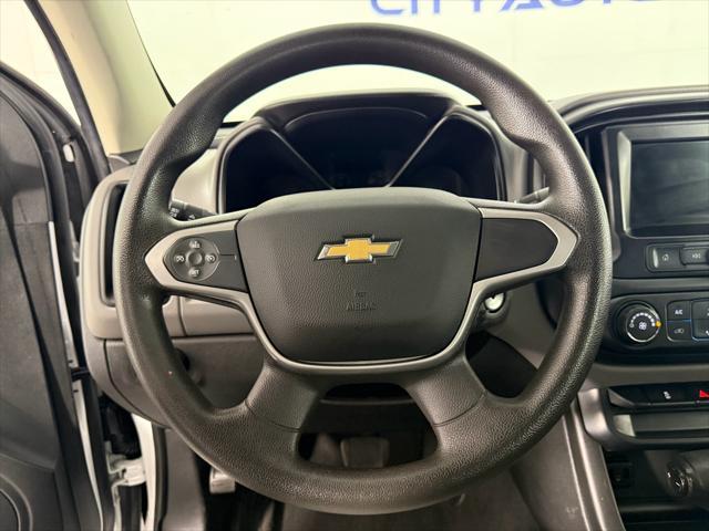 Photo of 2019 Summit White Chevrolet Colorado