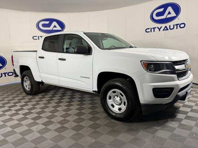 Photo of 2019 Summit White Chevrolet Colorado