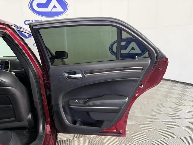 Photo of 2016 Velvet Red Pearlcoat Chrysler 300