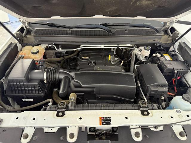 Photo of 2022 Summit White Chevrolet Colorado